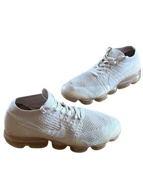 NIKE AIR VAPORMAX FLYKNIT ATHLETIC SHOES CREAM SLIP ON CUSHIONED SUPPORT SZ 7